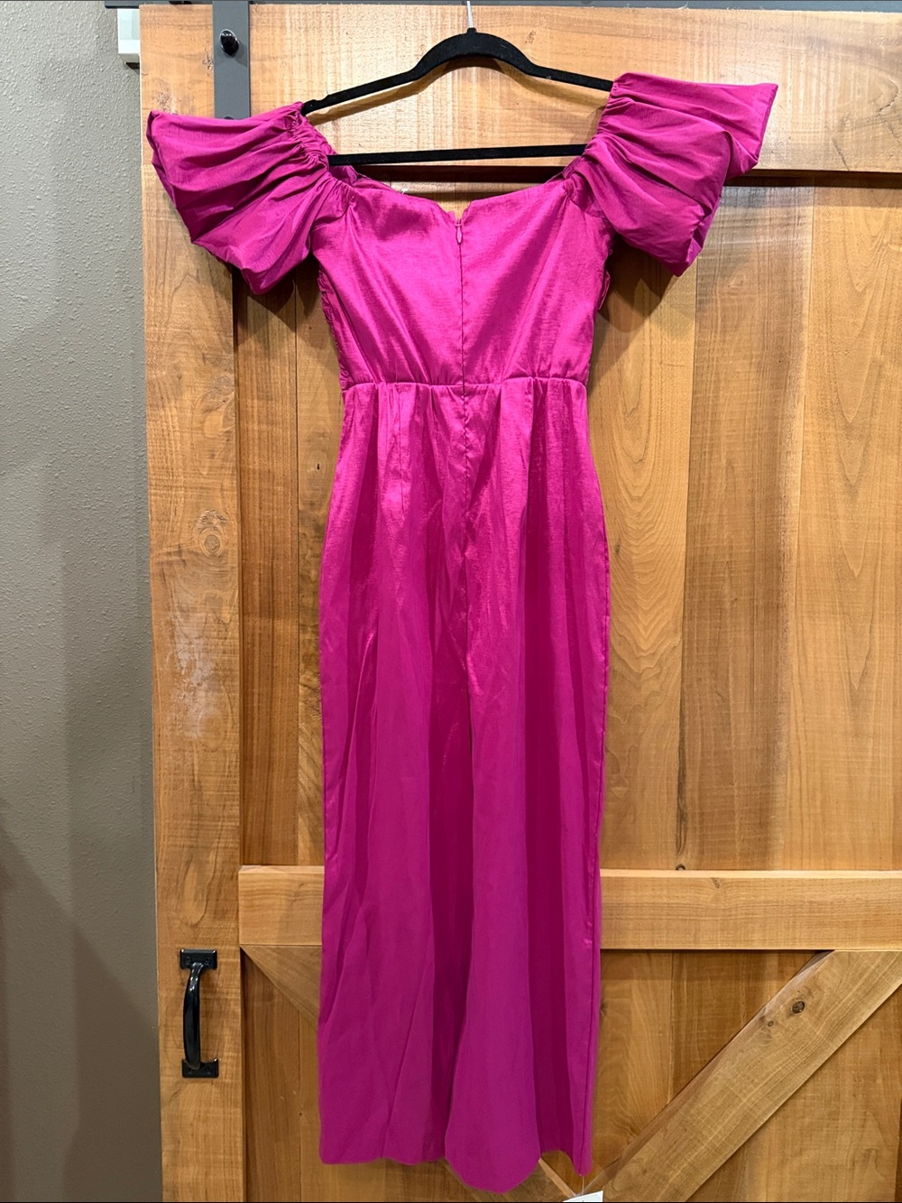 Abercrombie & Fitch Magenta Off-Shoulder Maxi Dress - Picture 2 of 2